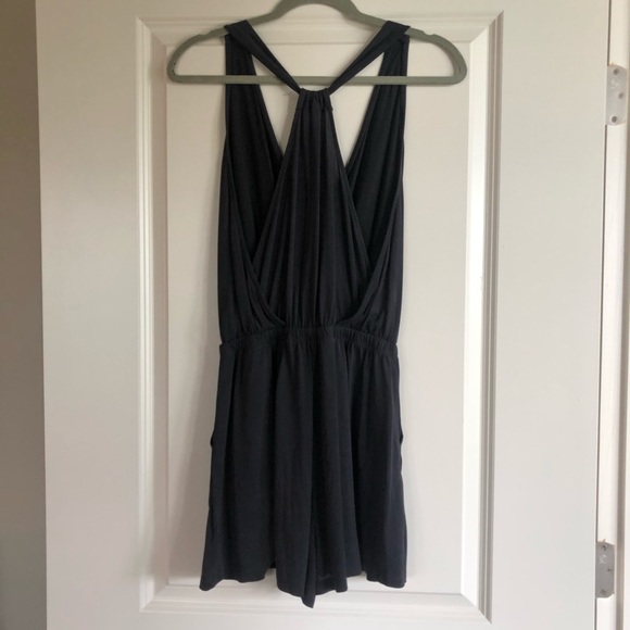 Lush Romper - Picture 2 of 2